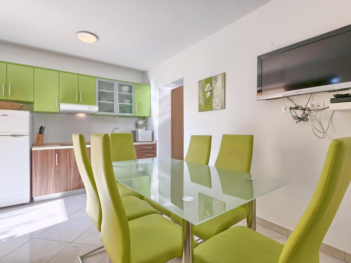 Apartmán Alpa-2 By Interhome Umag